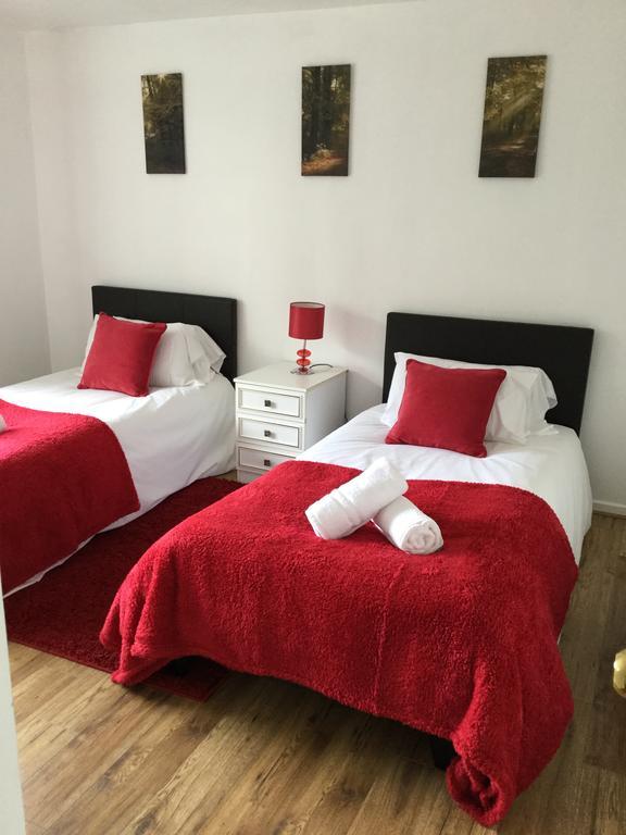 4 Bed House Next To Basildon Town Centre Villa Ngoại thất bức ảnh