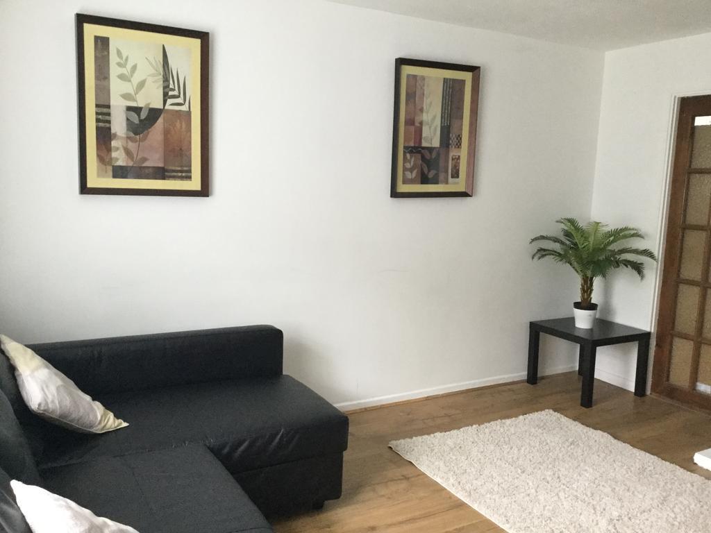 4 Bed House Next To Basildon Town Centre Villa Ngoại thất bức ảnh