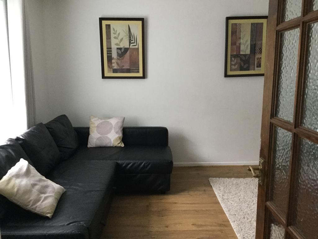 4 Bed House Next To Basildon Town Centre Villa Ngoại thất bức ảnh